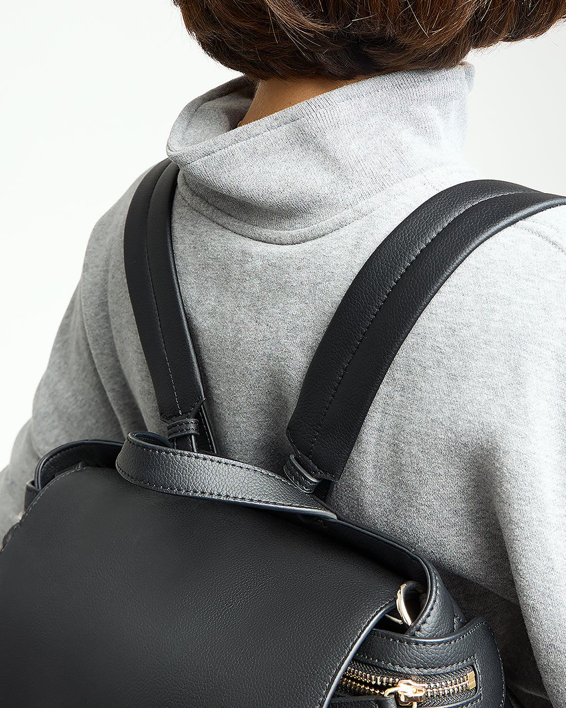 Nostra Vegan Padded Backpack Straps with Cushioned Design - Image 9