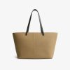 Judie Canvas Full
