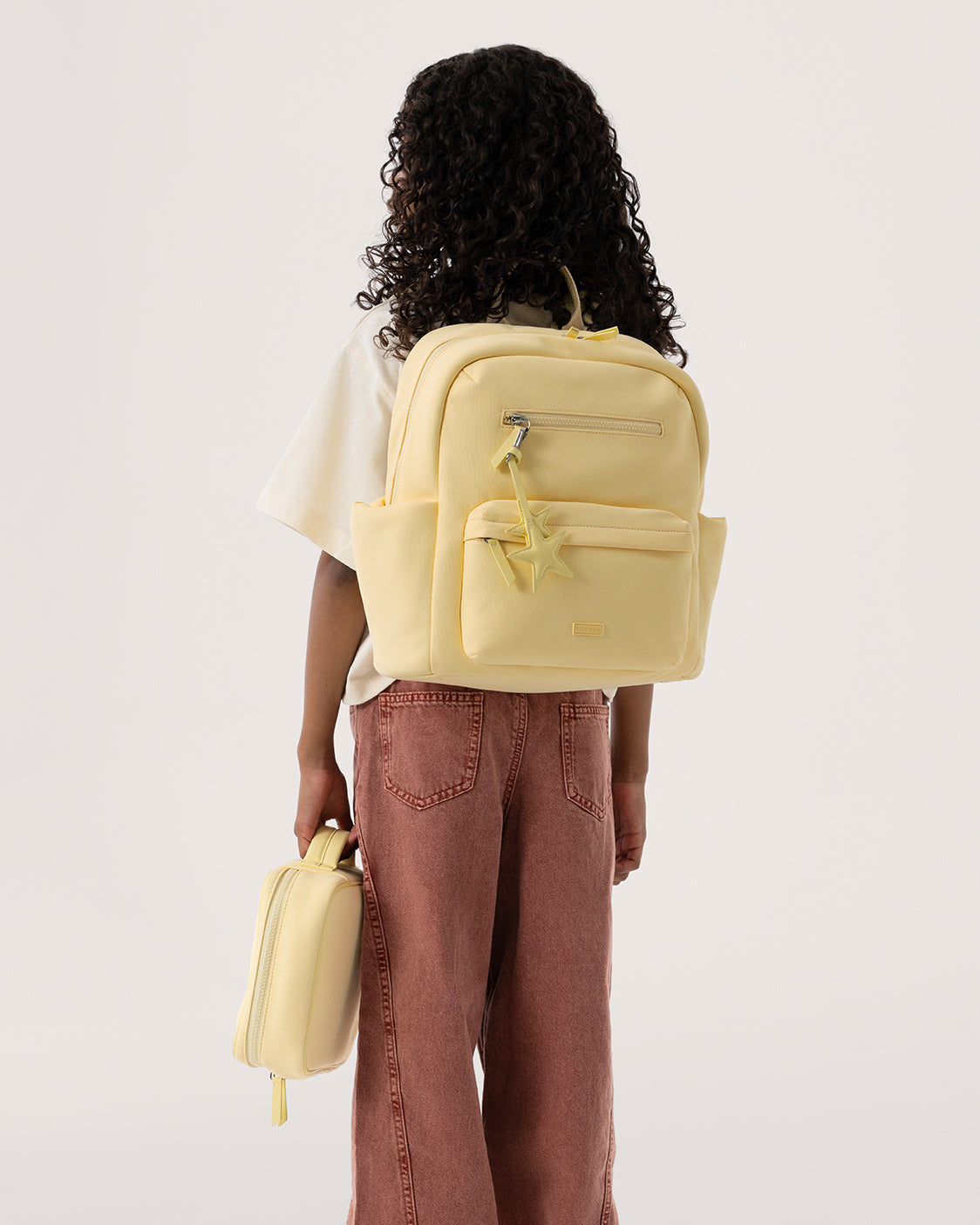 Nostra Kids Backpack with Tablet Sleeve and Insulated Front Pocket - Image 16